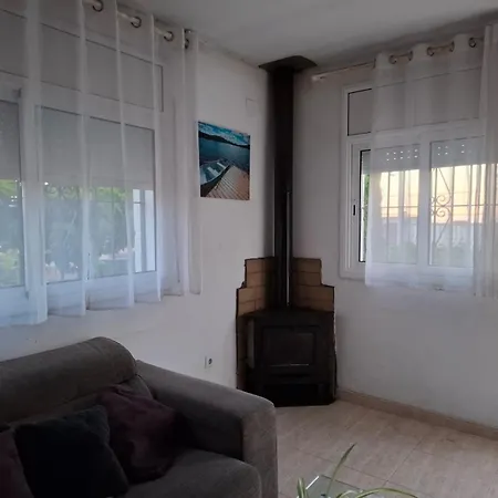 Casa En La Montana Cerca Del Mar Holiday home Vidreres